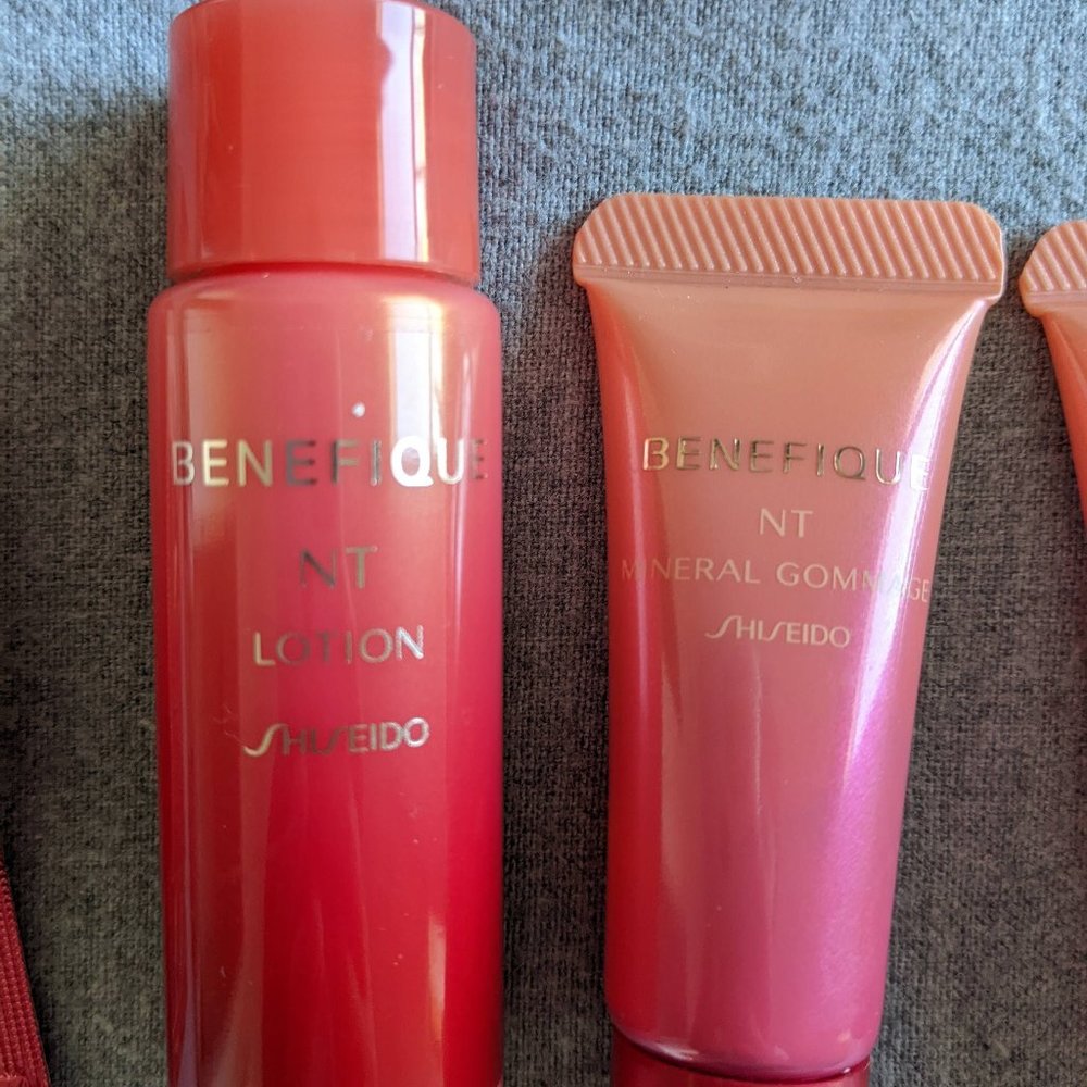 Shiseido Benefique Skincare Bundle - Picture 3 of 5